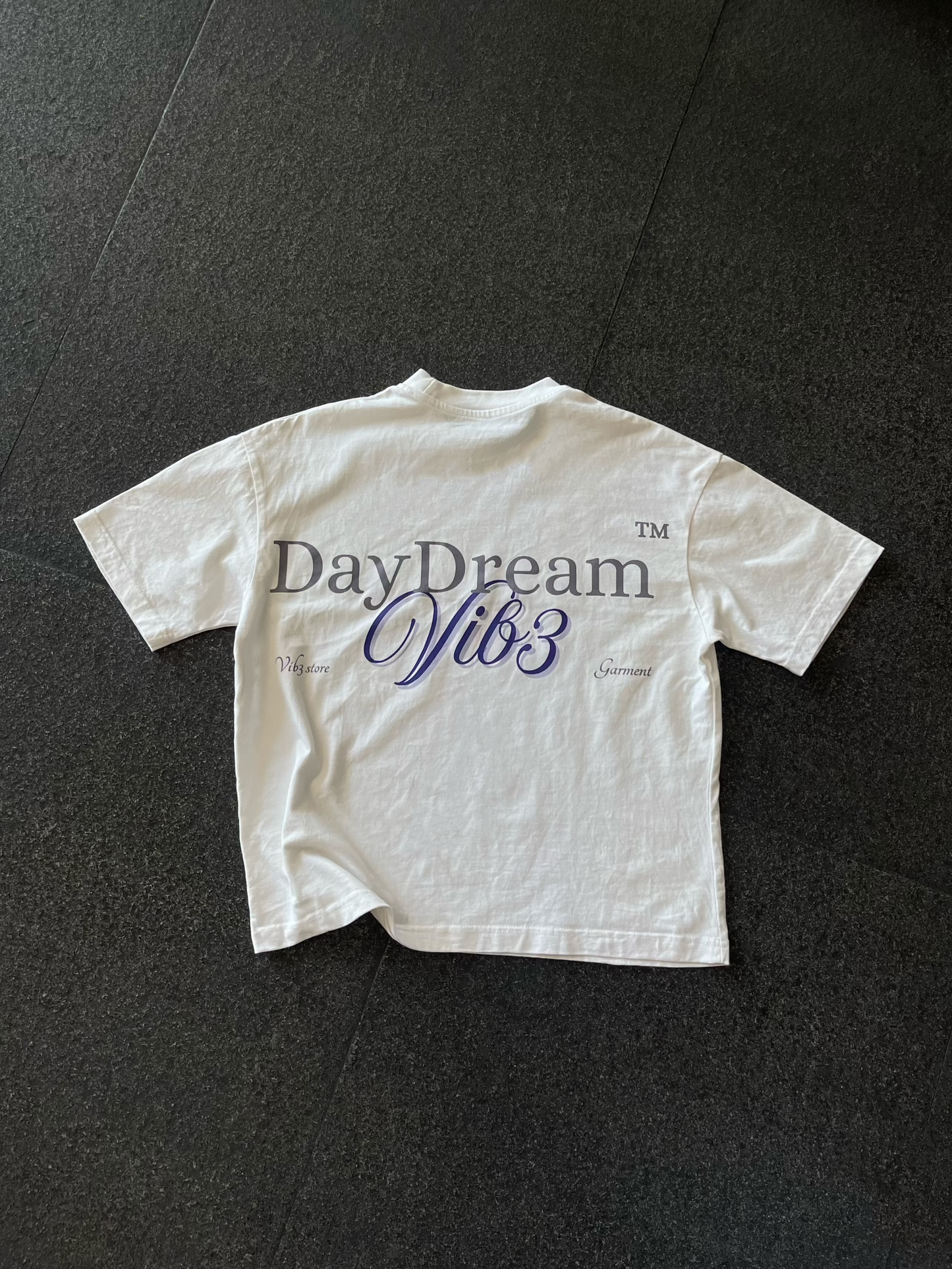 DAYDREAM
