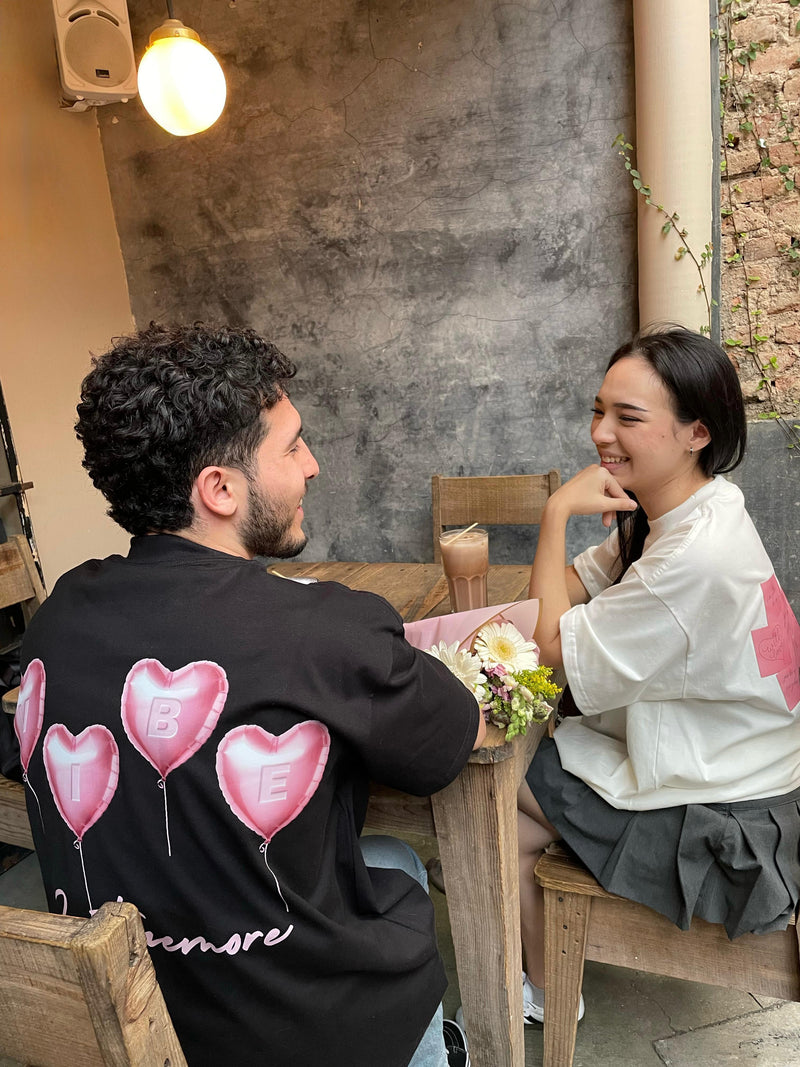 LOVE IN THE AIR